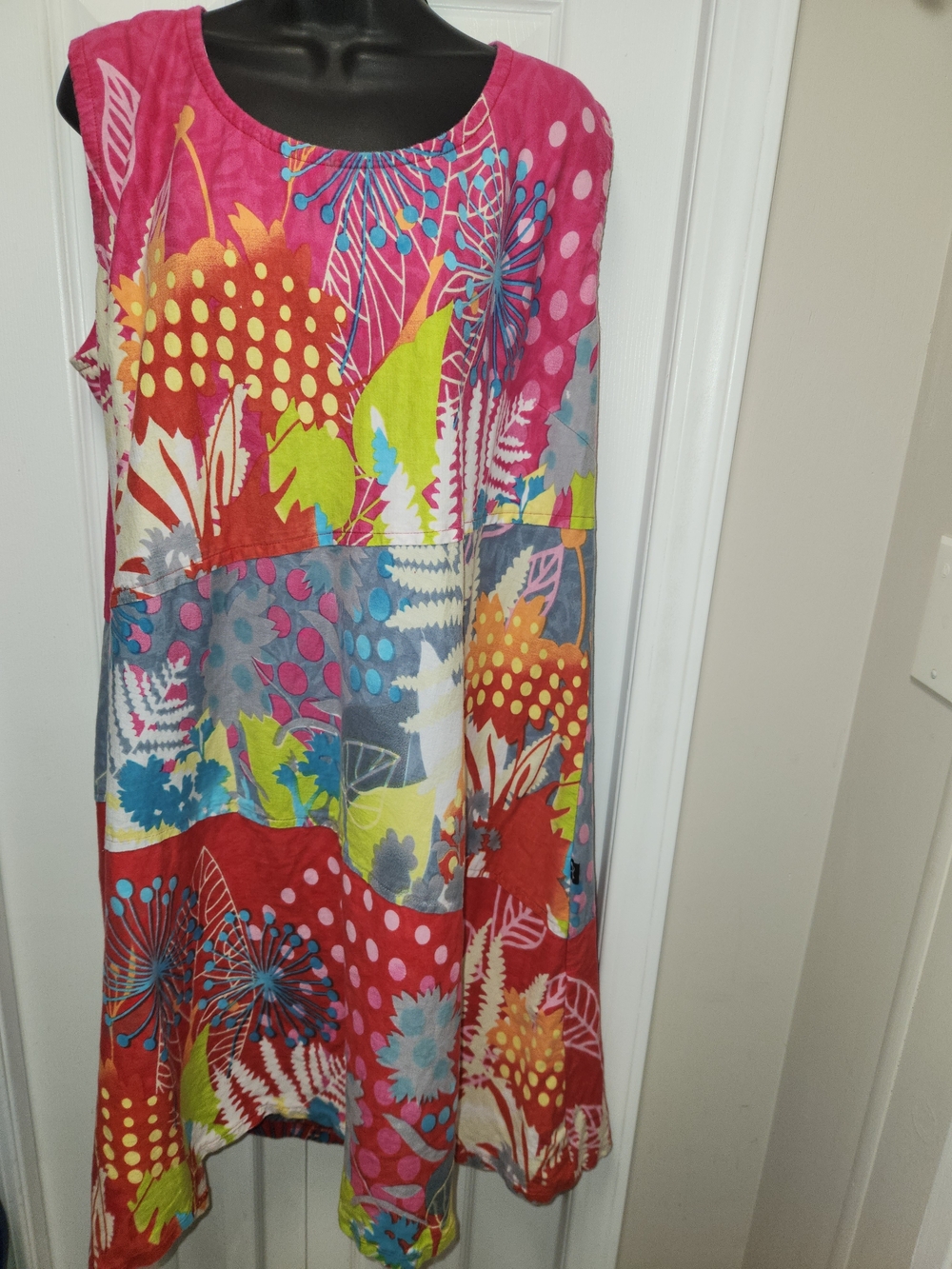🍉Leopards & Roses Abstract Dress